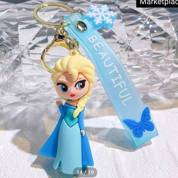 Disney Accessories - Elsa Keychain